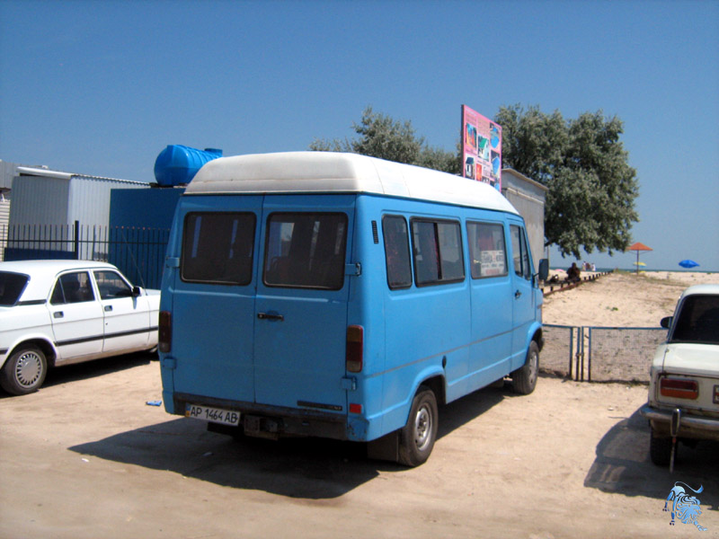 Zaporozhye region, Mercedes-Benz T1 207D # AP 1464 AB