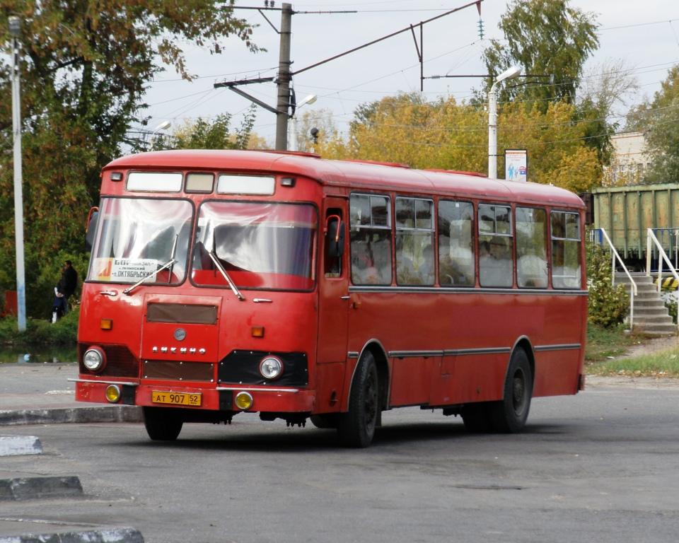 Nizhegorodskaya region, LiAZ-677M # АТ 907 52