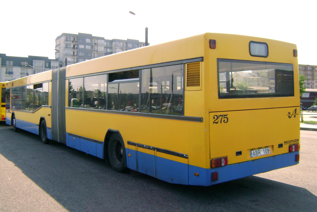 Lithuania, Neoplan N4021/3NF # 275