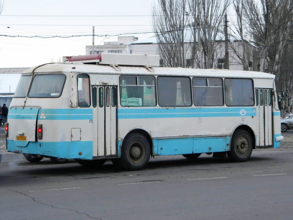 Odessa region, LAZ-695NG # 32