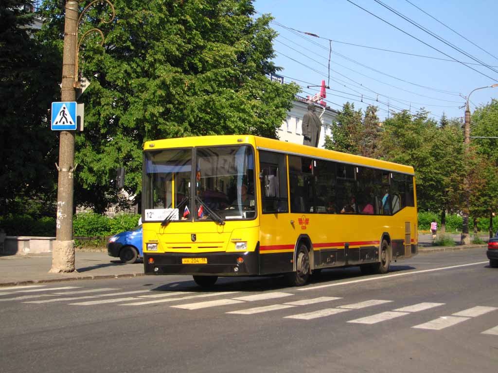 Udmurtia, NefAZ-5299-20-32 # НА 204 18
