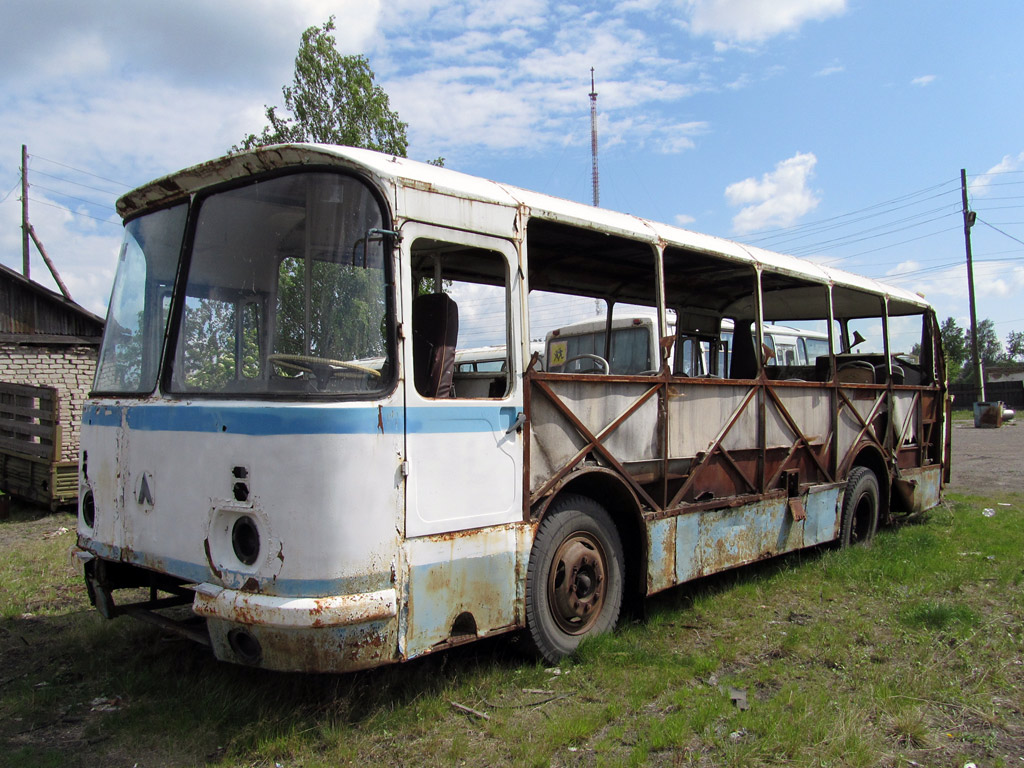 Kirov region, LAZ-695N # АА 733 43