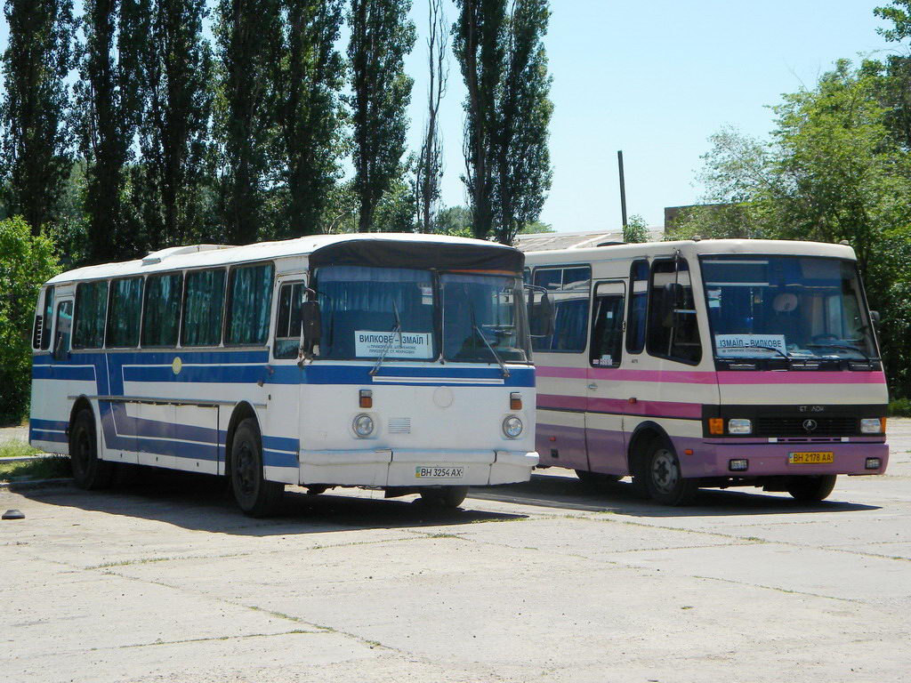 Odessa region, LAZ-699R # 703