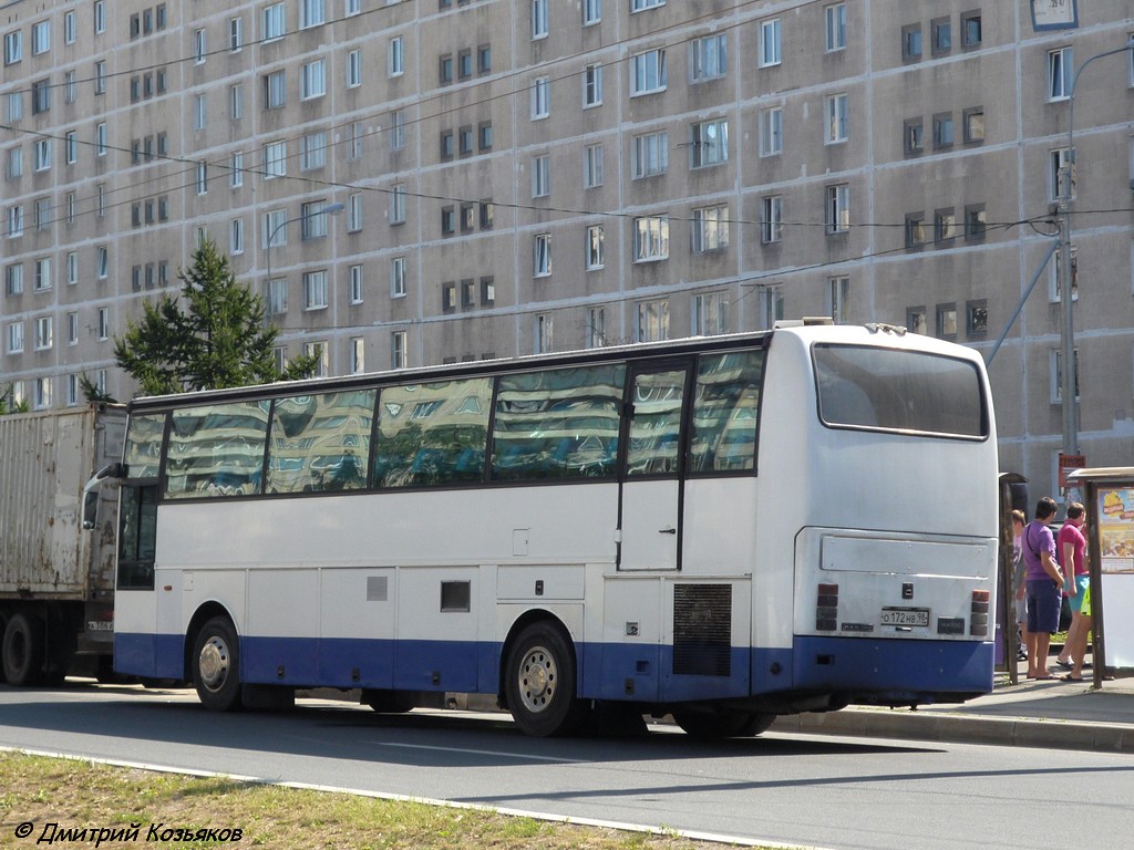 Saint Petersburg, Van Hool T815 Acron # О 172 НВ 98