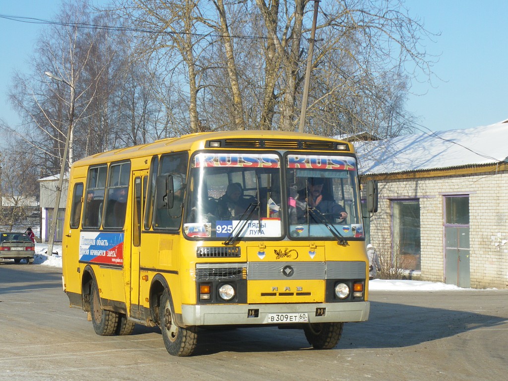 Pskov region, PAZ-32053 # В 309 ЕТ 60