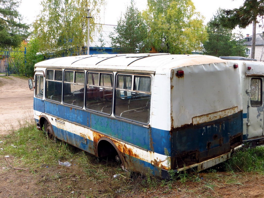 Kirov region, PAZ-3205 (00) # АВ 671 43