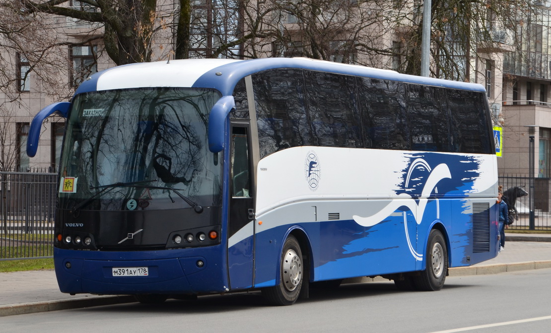 Saint Petersburg, Sunsundegui Sideral # М 391 АУ 178