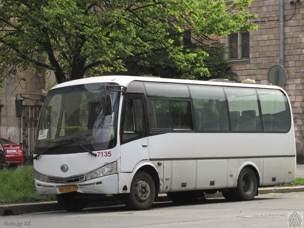 Saint Petersburg, Yutong ZK6737D # 7135