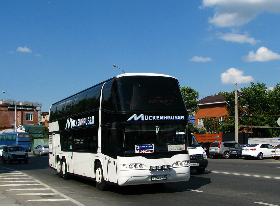 Краснодарский край, Neoplan N122/3 Skyliner № М 852 УР 05 — Фото —  Автобусный транспорт