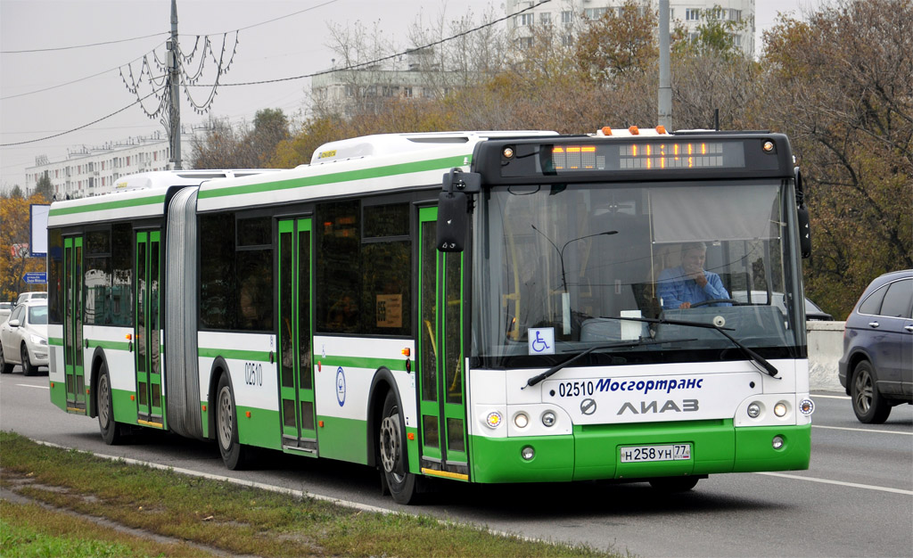 Moscow, LiAZ-6213.22 # 02510