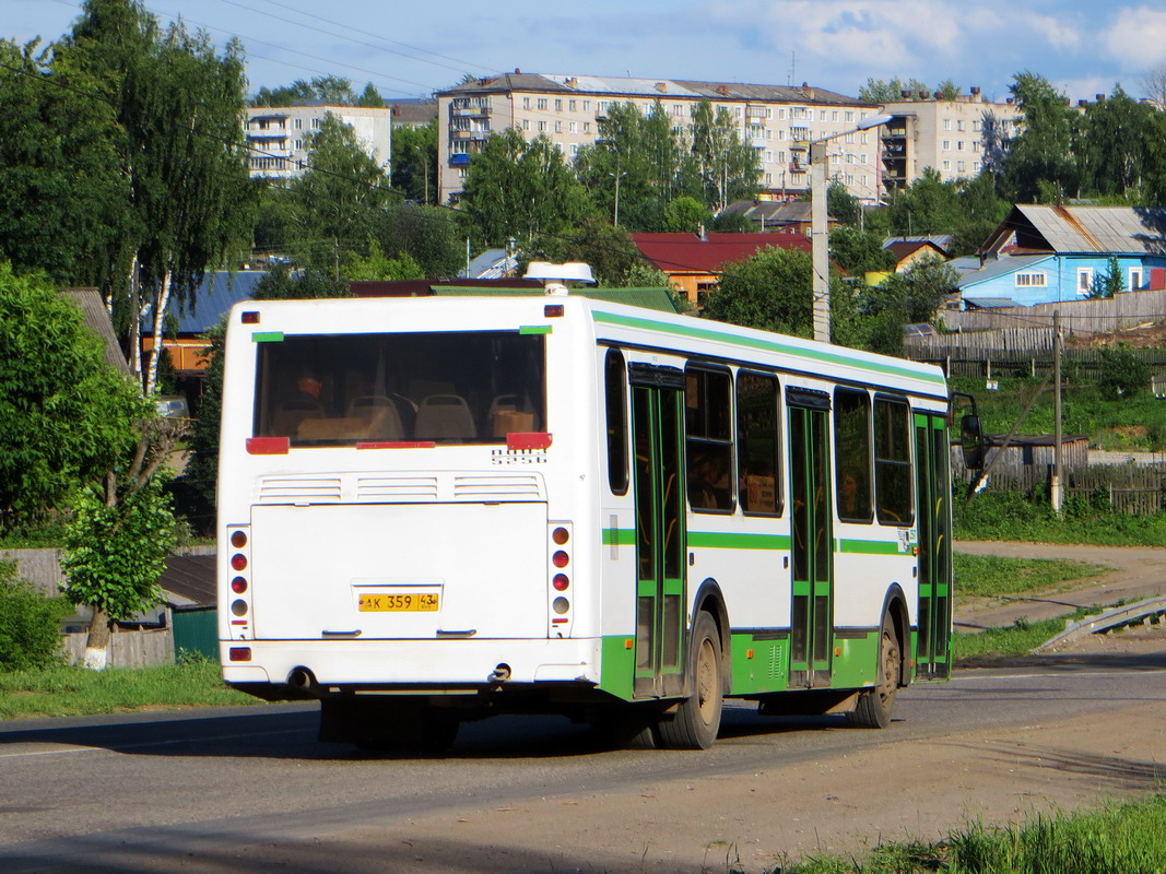 Kirov region, LiAZ-5256.26 # х597