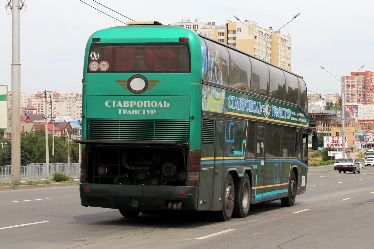 Ставропольский край, Neoplan N122/3 Skyliner № У 828 ОС 26 — Фото —  Автобусный транспорт