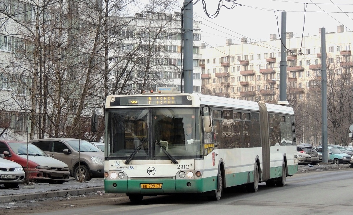 Saint Petersburg, LiAZ-6213.20 # 2312