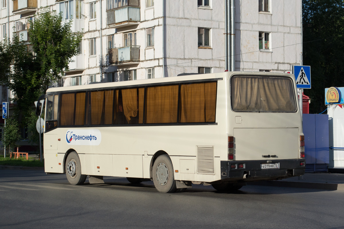Tumen region, LAZ-42078A "Liner-10" # А 019 ММ 72