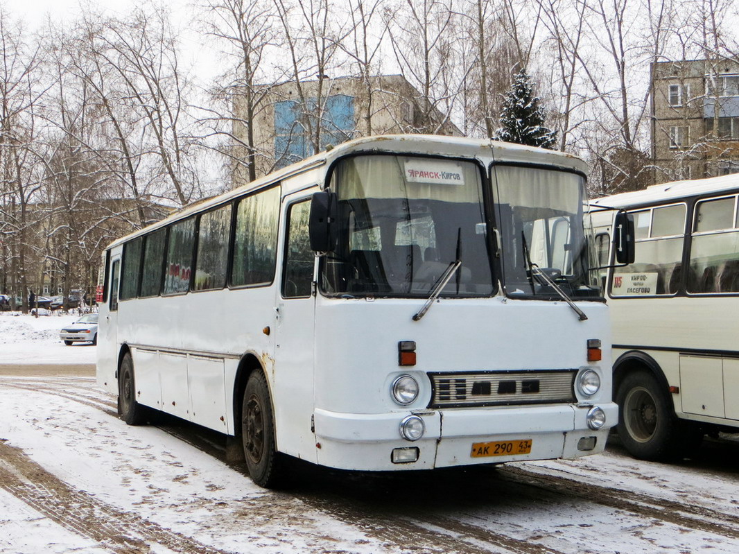 Kirov region, LAZ-699R # АК 290 43