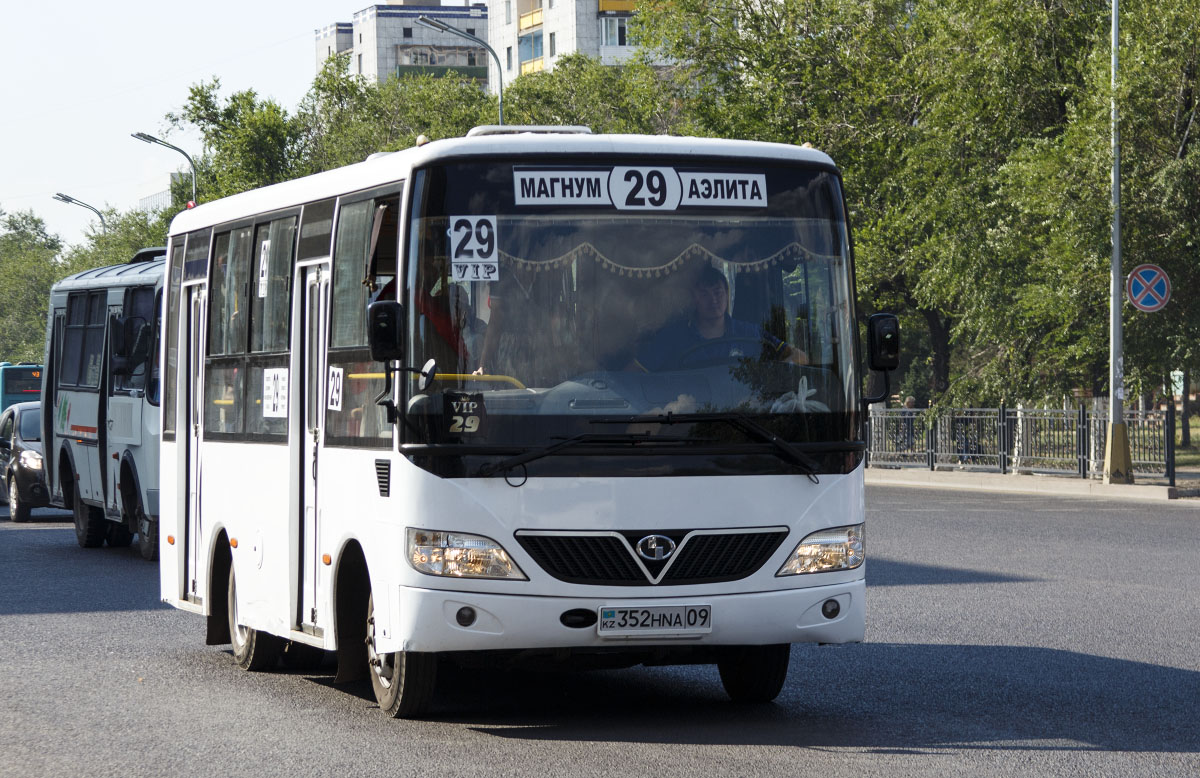 Карагандинская область, Shaolin SLG6660C4GE № 352 HNA 09 — Фото —  Автобусный транспорт