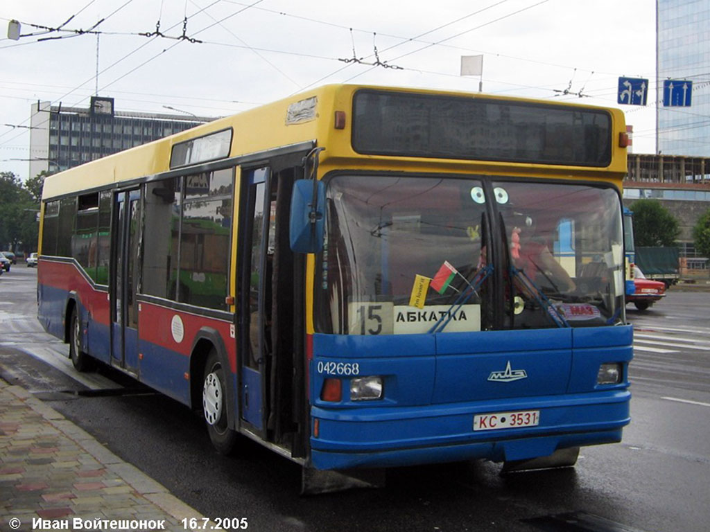 Minsk, MAZ-103.C02 # 042668