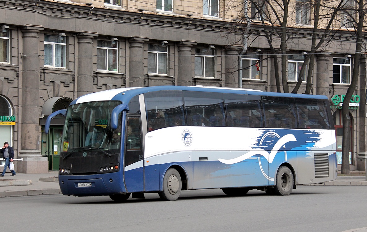 Saint Petersburg, Sunsundegui Sideral # М 391 АУ 178