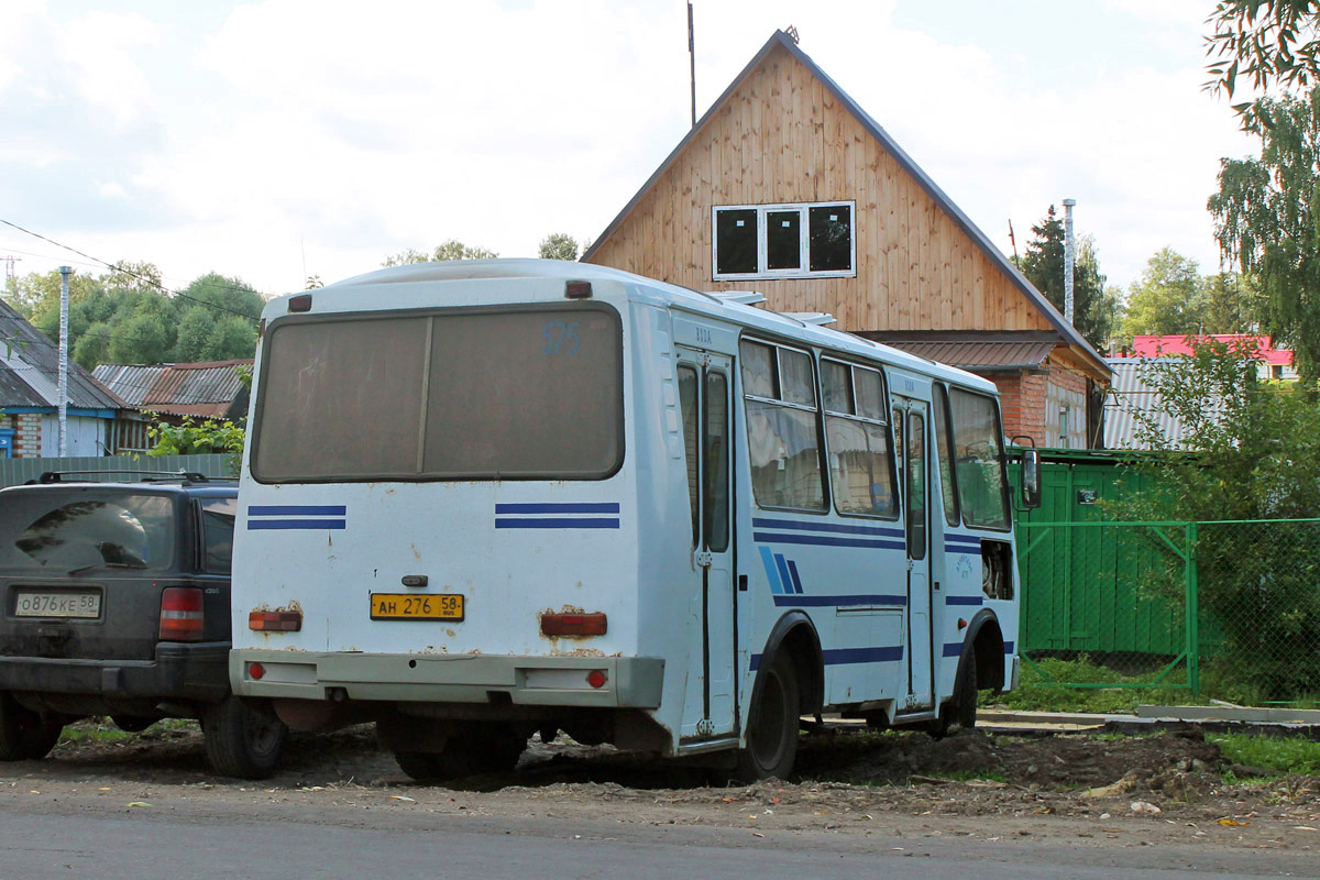 Penza region, PAZ-32054 # АН 276 58