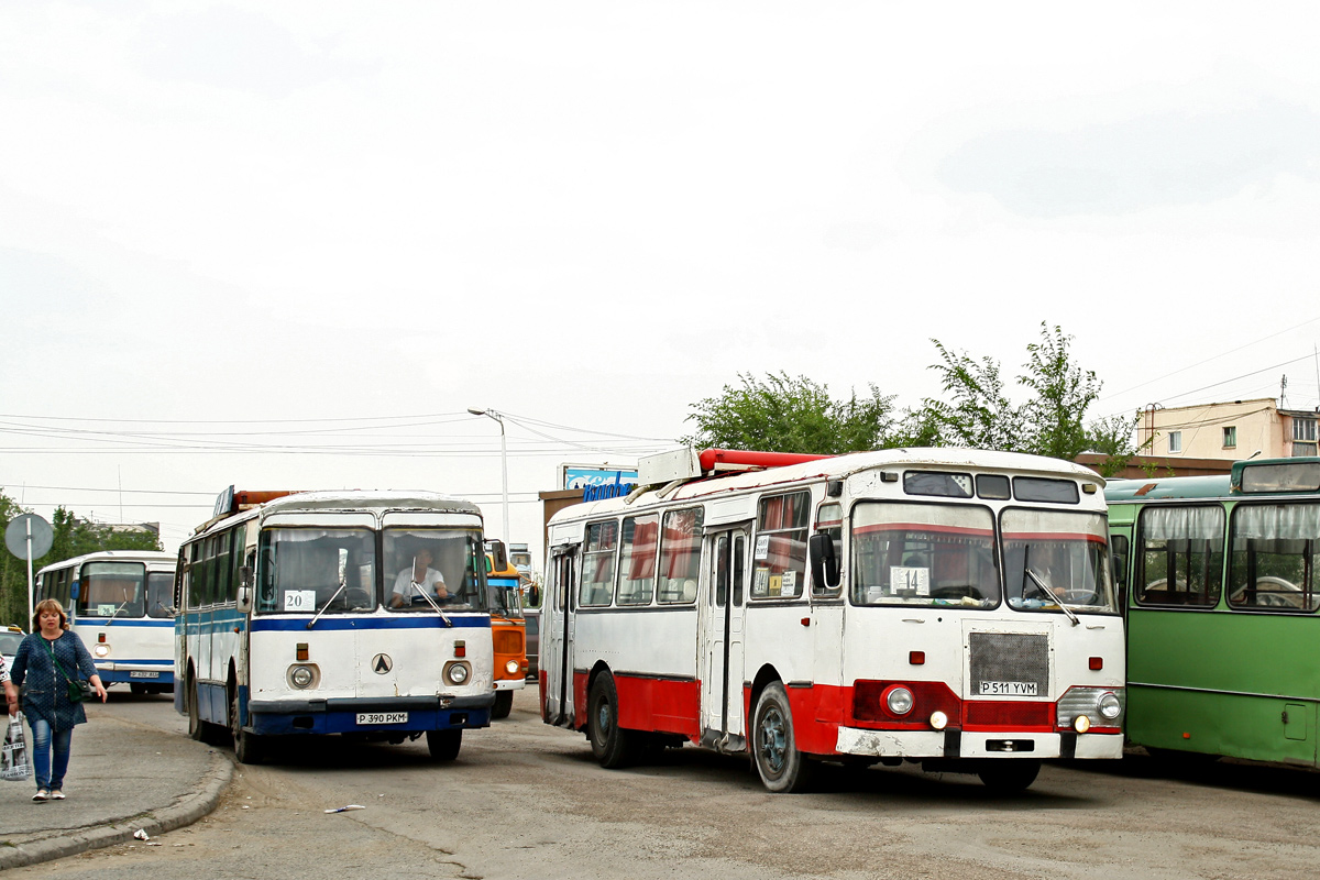 Костанайская область, ЛАЗ-695Н № P 390 PKM; Костанайская область, ЛиАЗ-677М  № P 511 YVM — Фото — Автобусный транспорт