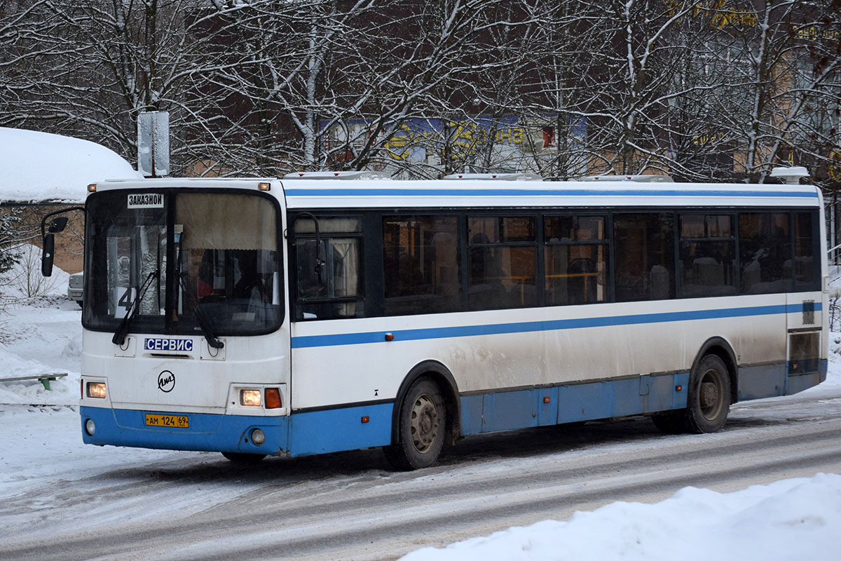 Tver region, LiAZ-5256.36 # АМ 124 69