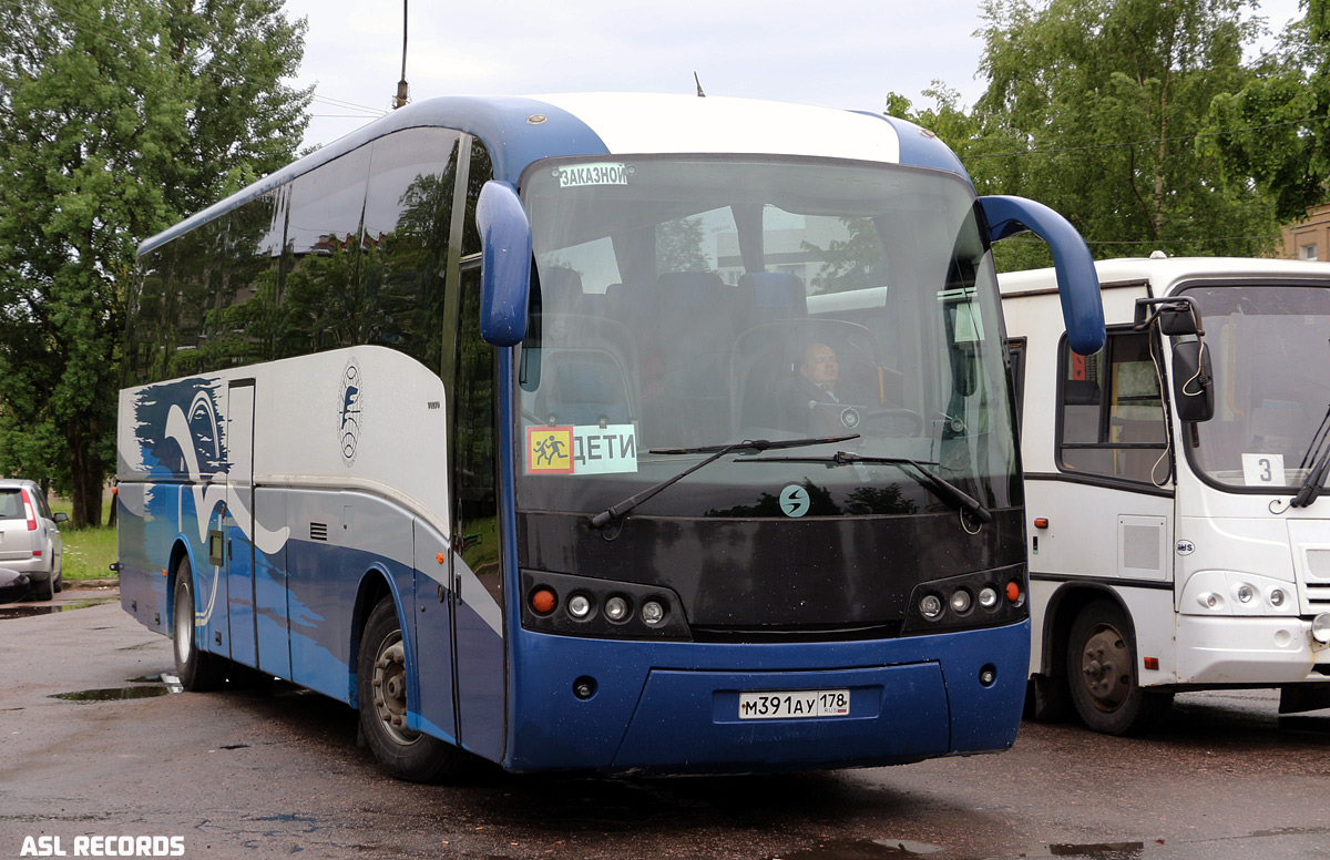 Saint Petersburg, Sunsundegui Sideral # М 391 АУ 178
