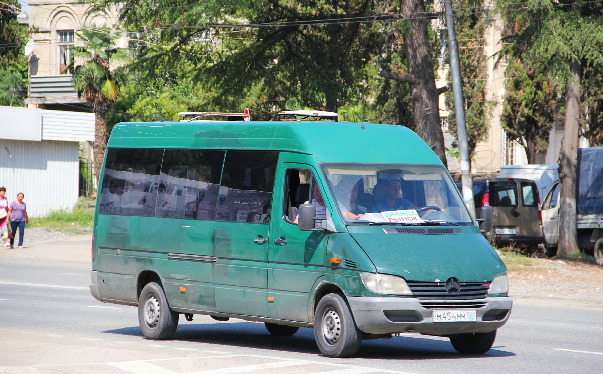 Абхазия, Mercedes-Benz Sprinter № М 454 ММ — Фото — Автобусный транспорт