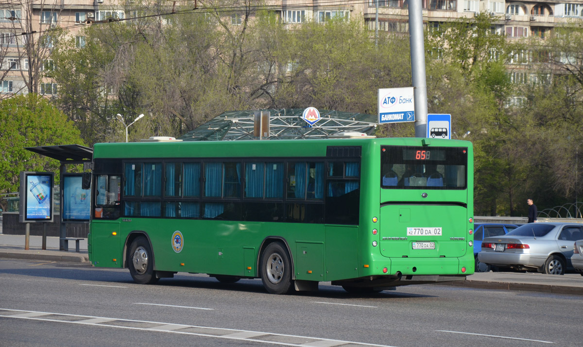 Алматы, Yutong ZK6108HGH № 770 DA 02 — Фото — Автобусный транспорт