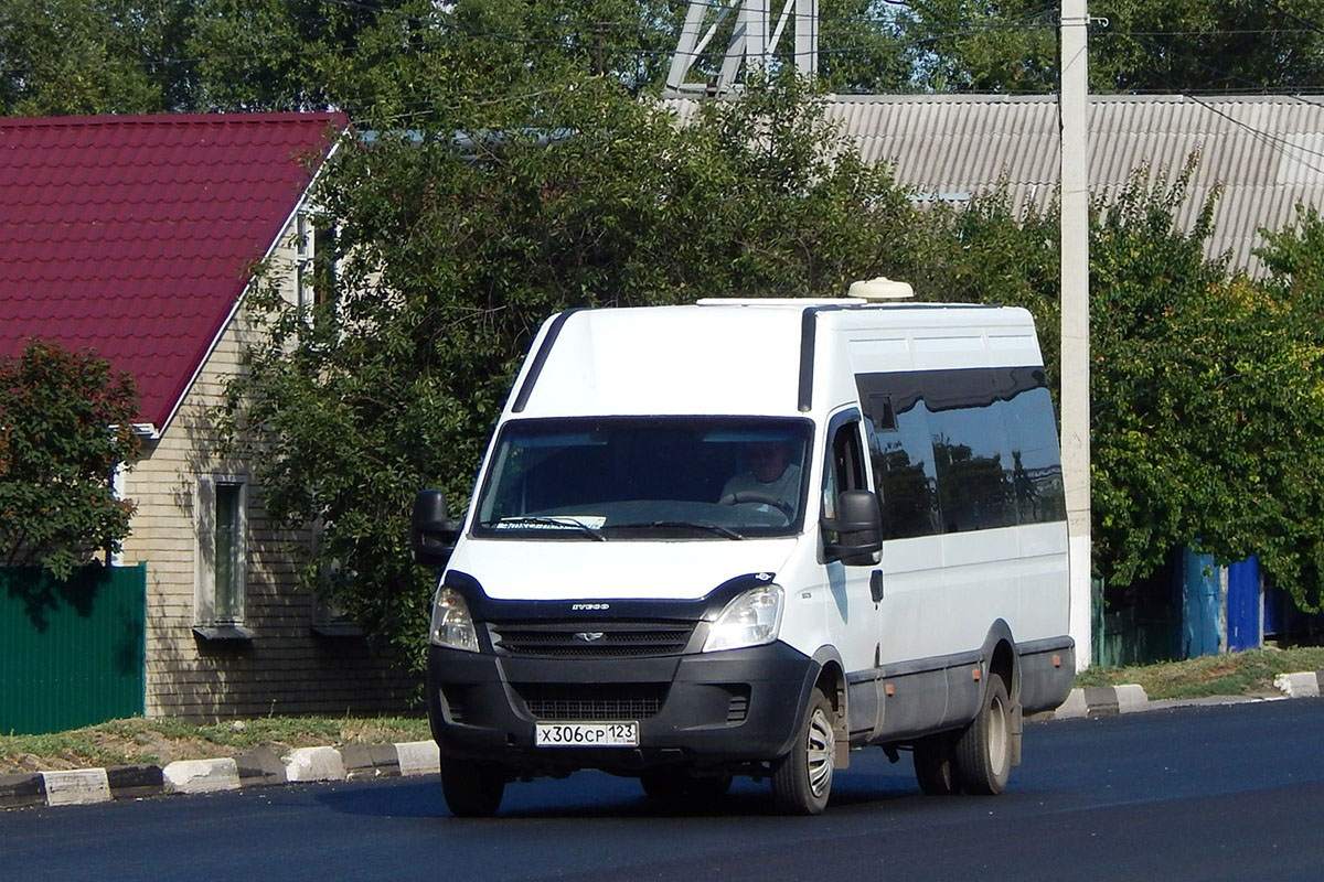 Белгородская область, Авто Вектор 4520 (IVECO Daily) № Х 306 СР 123 — Фото  — Автобусный транспорт