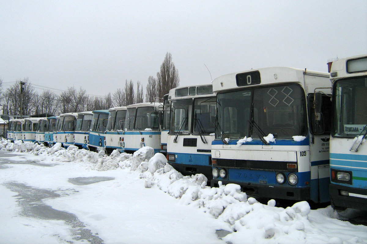 Poltava region, LAZ-52523A # 075-41 СН; Poltava region, Wiima K200 # 109; Poltava region — Poltava — ATP-15327
