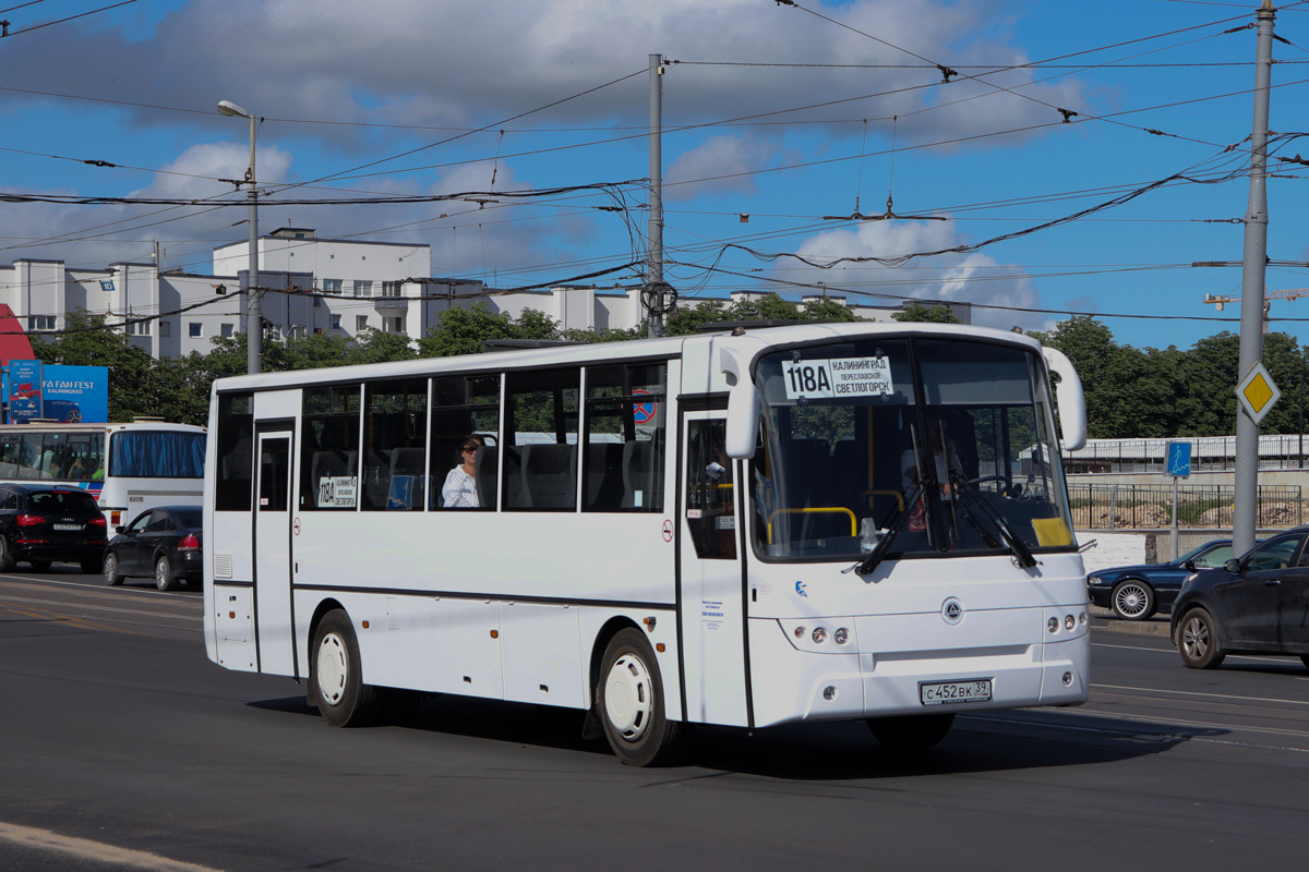 Калининградская область, КАвЗ-4238-51 № С 452 ВК 39 — Фото — Автобусный  транспорт