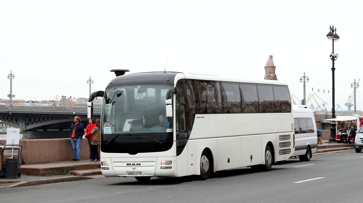 Saint Petersburg, MAN R07 Lion's Coach RHC444 # В 882 СМ 178