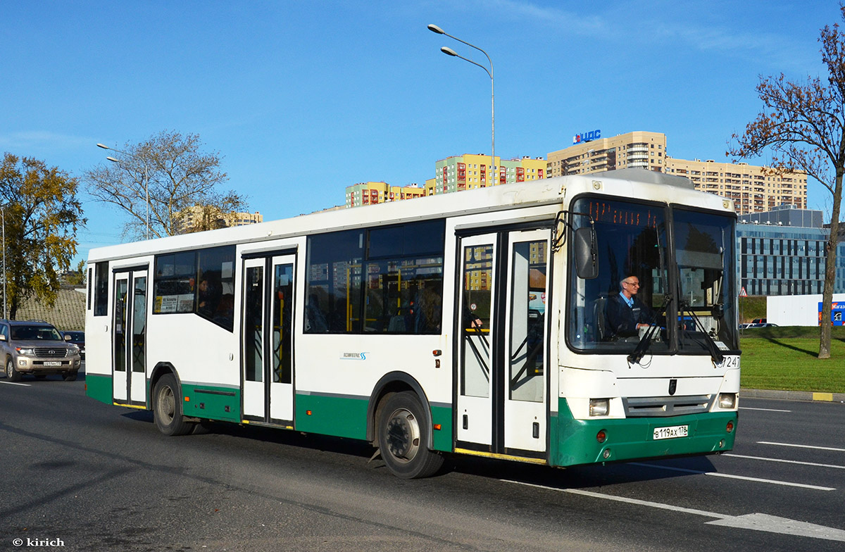 Saint Petersburg, NefAZ-5299-30-32 # 7247