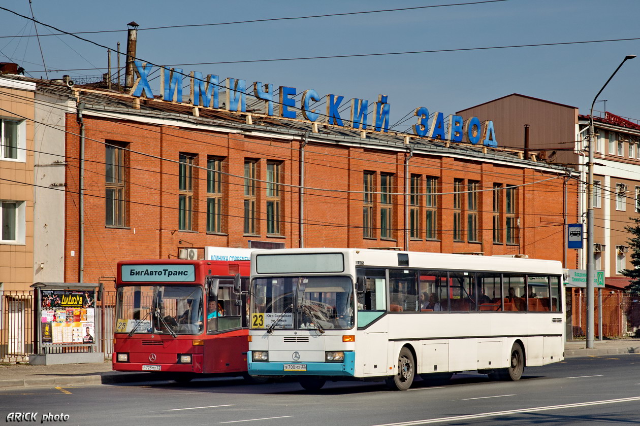 Vladimir region, Mercedes-Benz O405 # Е 700 МХ 33
