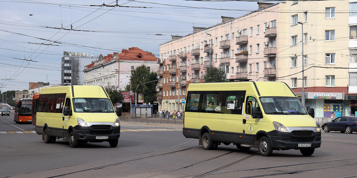 Kaliningrad region, Nizhegorodets-2227UU (IVECO Daily) # 014; Kaliningrad region, Rosvan-3265 (IVECO Daily 50С15) # 028
