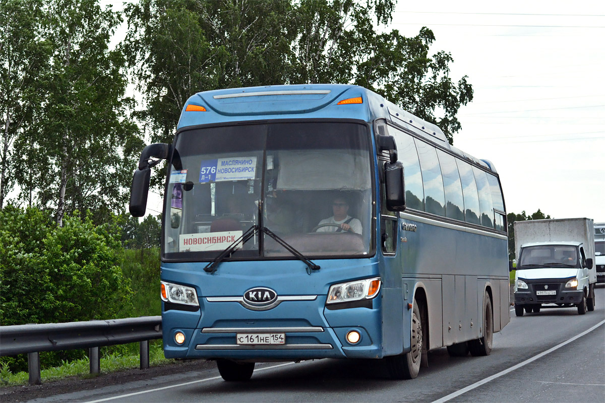 Новосибирская область, Kia Granbird № С 161 НЕ 154 — Фото — Автобусный  транспорт