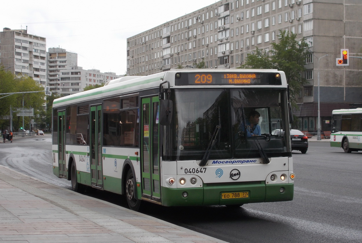 Moscow, LiAZ-5292.21 # 040647