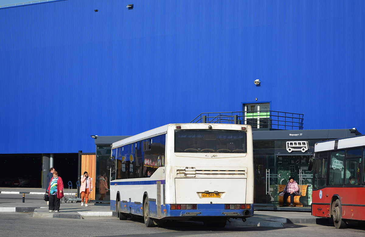 Sverdlovsk region, NefAZ-5299-20-32 # 736