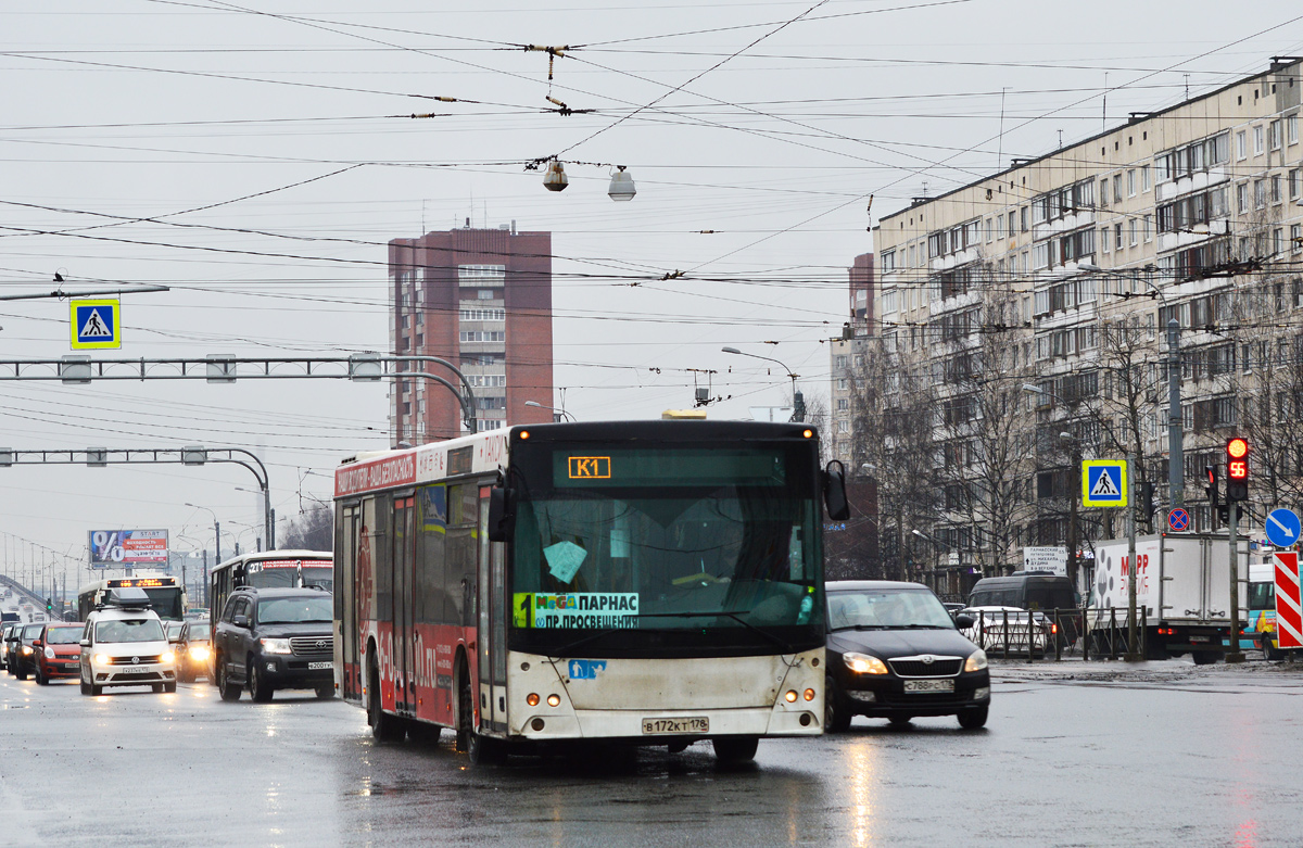 Saint Petersburg, MAZ-203.067 # В 172 КТ 178