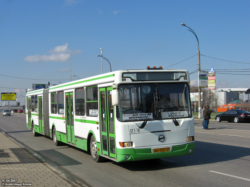 Москва, ЛиАЗ-6212.01 № 01379