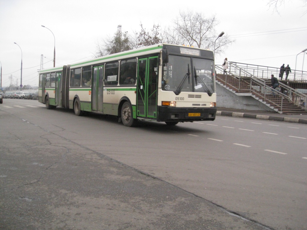 Масква, Ikarus 435.17 № 09100