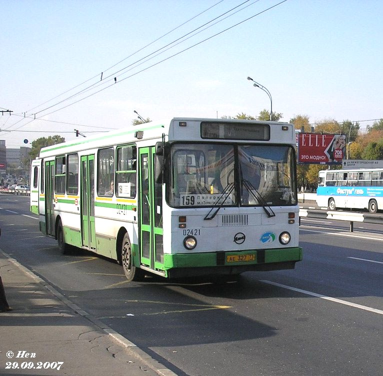 Москва, ЛиАЗ-5256.25 № 02421