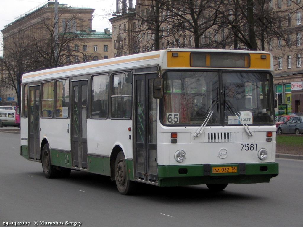 Санкт-Петербург, ЛиАЗ-5256.25 № 7581