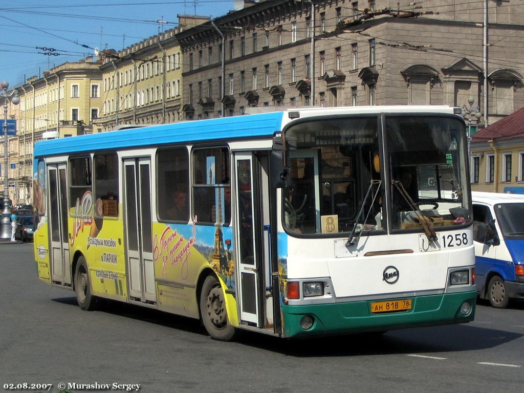 Санкт-Петербург, ЛиАЗ-5256.25 № 1258