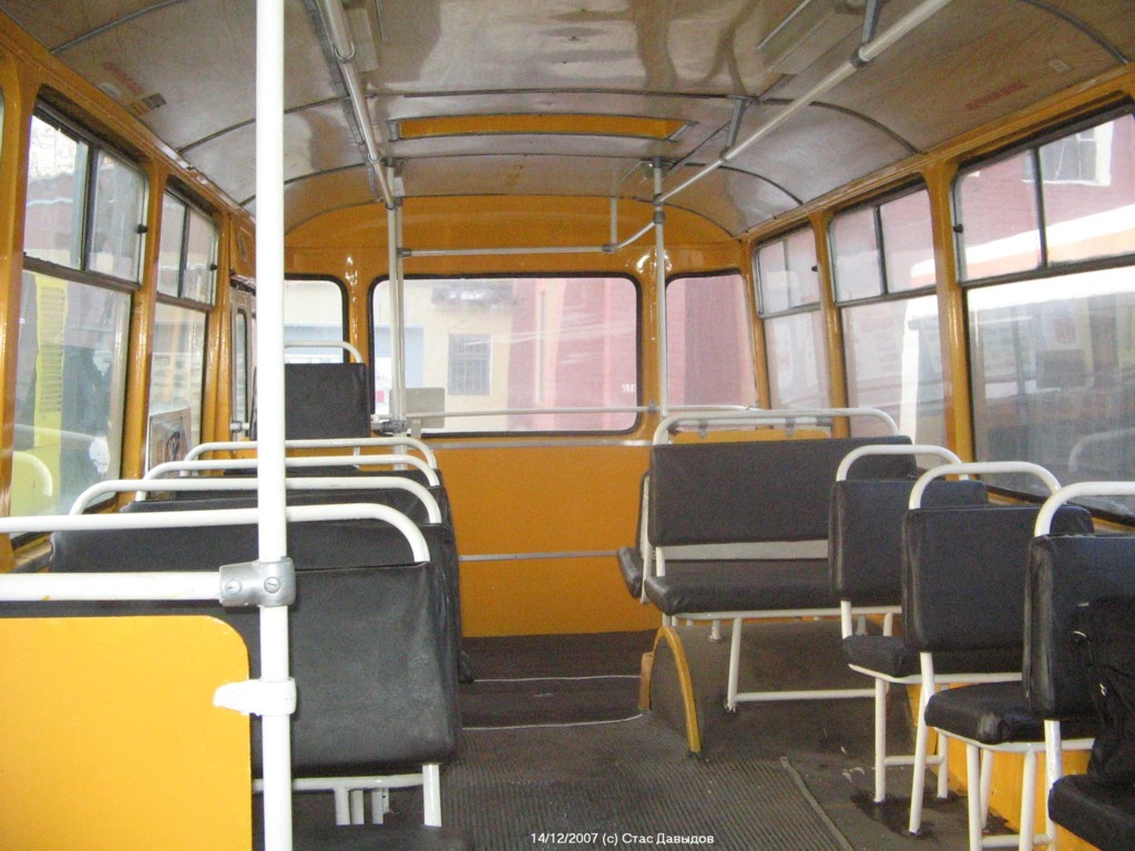 Санкт-Петербург, ЛиАЗ-677М № 7009; Санкт-Петербург — Выставка подвижного состава общественного транспорта (2007)