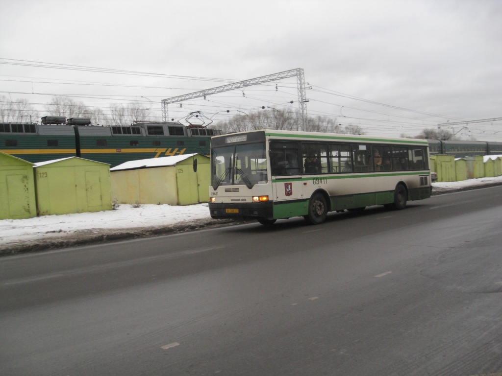 Москва, Ikarus 415.33 № 09411