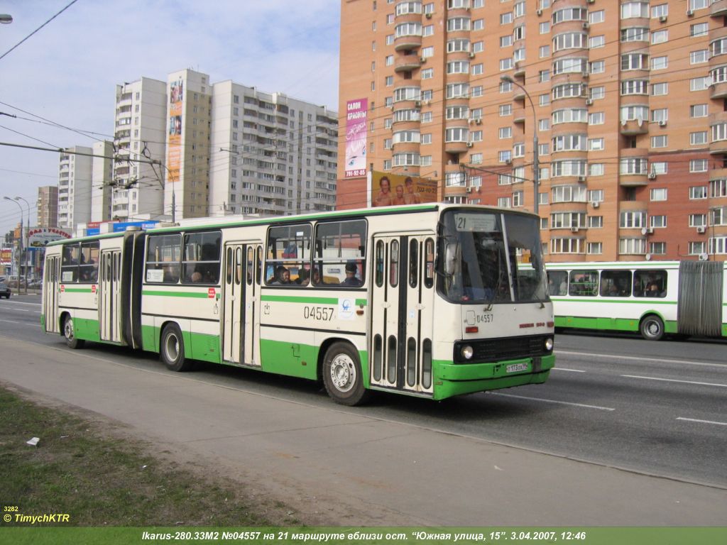 Москва, Ikarus 280.33M № 04557