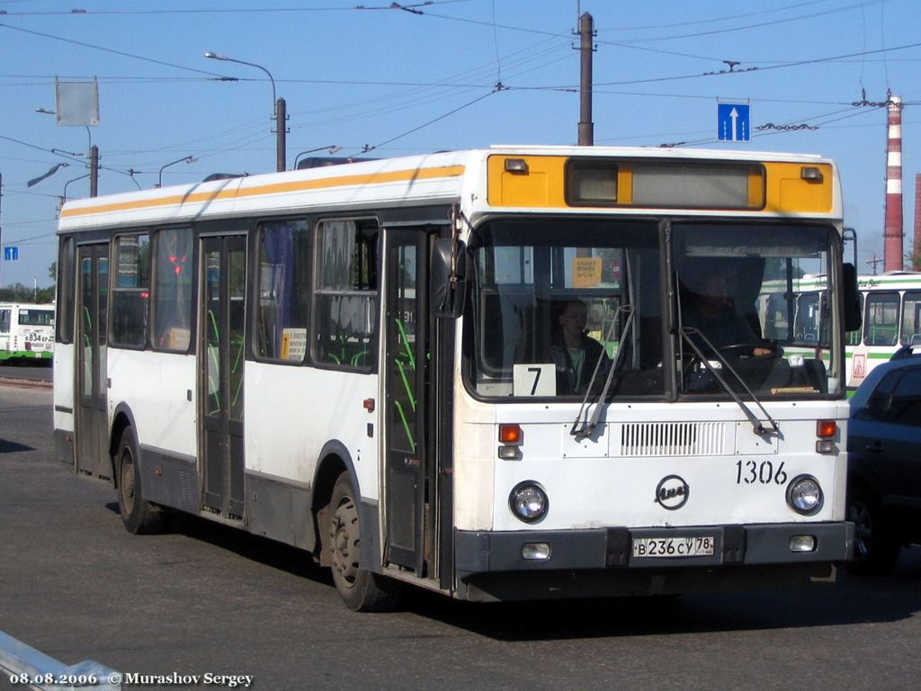 Санкт-Петербург, ЛиАЗ-5256.25 № 1306