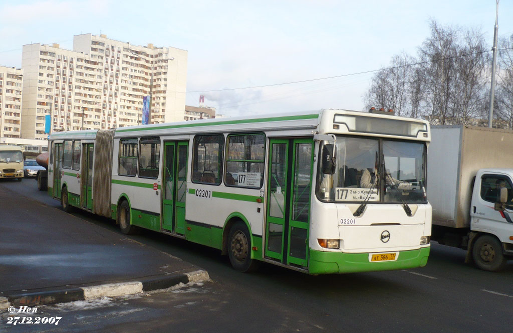 Москва, ЛиАЗ-6212.01 № 02201