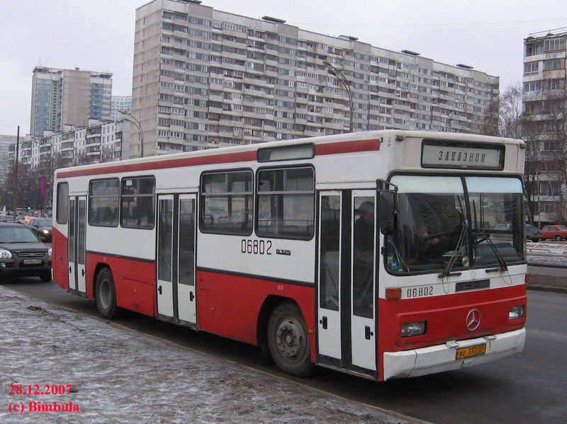 Москва, Mercedes-Benz O325 № 06802